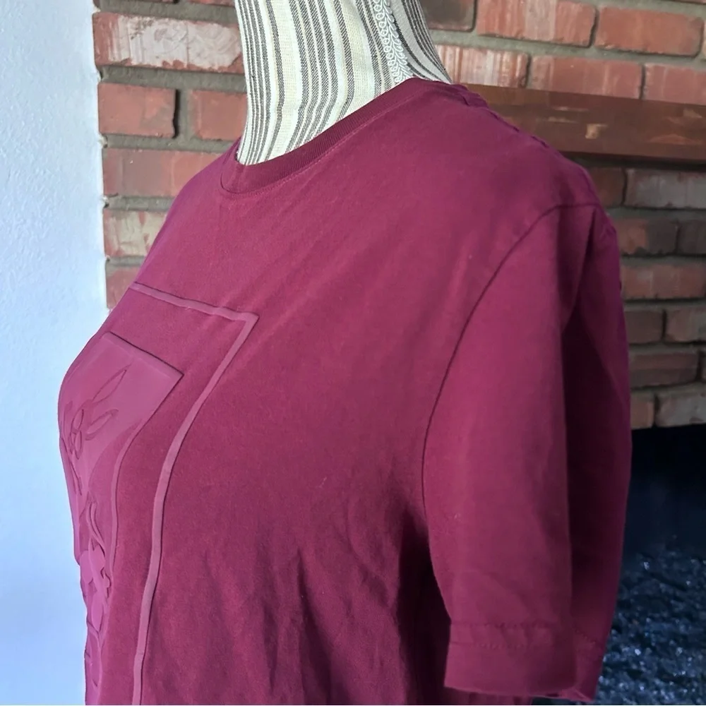 Psycho Bunny Men's Valdez Embroidered Graphic T-Shirt in Maroon Sz 3/XS